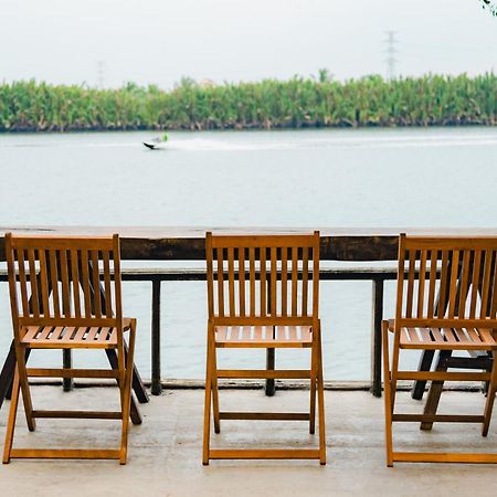 Banyan Tree Hostel Кампот Экстерьер фото