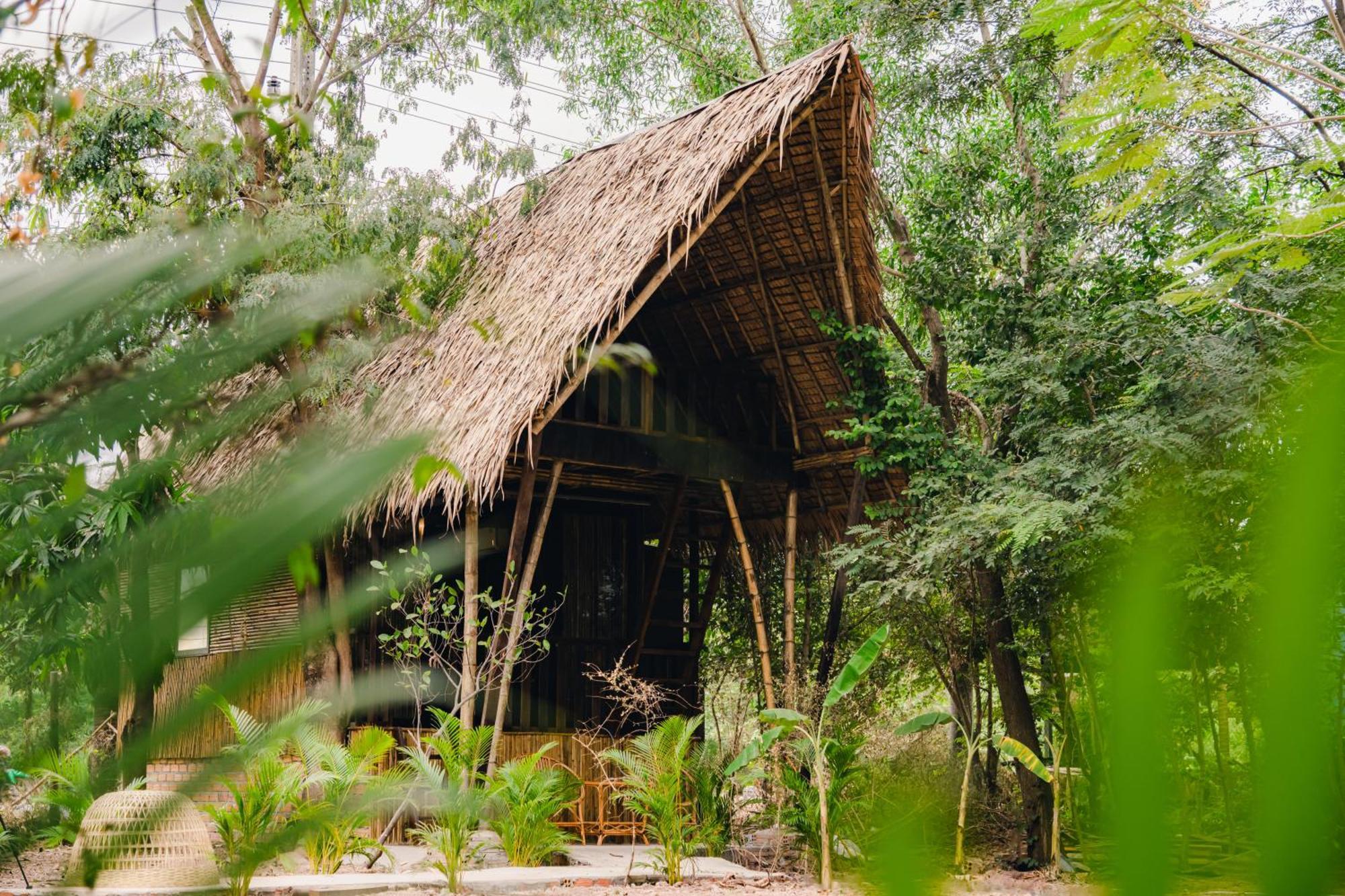 Banyan Tree Hostel Кампот Экстерьер фото